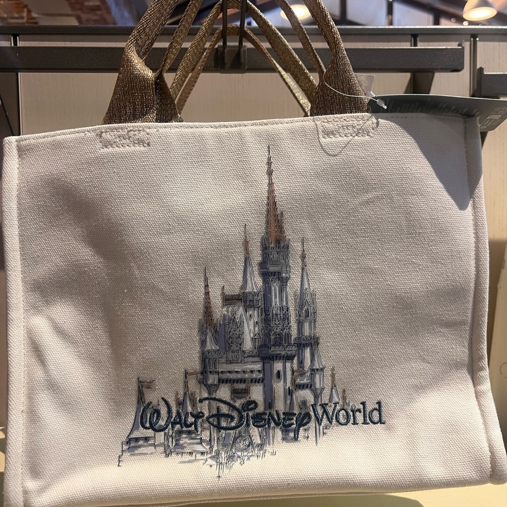 Disney 2026 Walt Disney World  Cinderella Castle White and Gold Tote Bag NWT